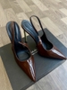 Eva sling back mũi nhọn đen bóng