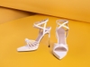 Souvenir sandal đúp supper nhọn chéo dây 11cm trắng mờ