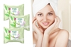 Khăn tẩy trang Simple Kind To Skin Cleansing Facial Wipes 25 tờ