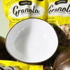 combo-01-goi-granola-400gr-va-chen-gao-dua-trang