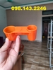 Máng uống nút chai cho bồ câu