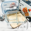 Hộp thủy tinh 3 ngăn FCKorea kèm muỗng nĩa 1400ml