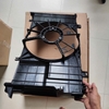 Lồng Quạt Két Nước Mitsubishi Xpander 2022 - 2026 (Bản đèn chữ T, phanh tay điện tử). Hàng Chính Hãng (Mã 21483W030P) Giá Tốt Nhất