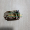 TAY MỞ CỬA TRONG FORD LASER BÊN PHẢI