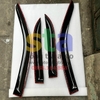Vè che mưa Mazda 323. Dè mưa Mazda 323