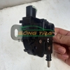 Khóa ngậm nắp capo Ford Focus 2007. ht cơ