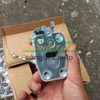 Khóa ngậm cửa Kia K165. Khóa cánh cửa K165