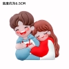 Tượng nhựa dẻo-đôi kute tựa vai.