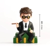 Tượng nhựa -sếp (boss) đeo kính chữ S (dáng ngồi).