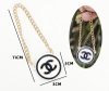 Túi CHANEL TRÒN kèm dây (nhựa đẹp)-chữ đen nền trắng kt 3 x3cm.