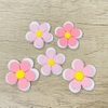 Set 5 hoa cúc màu hồng kt 5cm mix 6cm (chất liệu đất nặn).