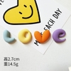 Chữ silicon-LOVE sắc màu (size 2.7cm).