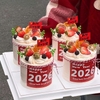 Set 50 thẻ giấy decal (dán được) - happy new year 2026 mix 4 mẫu (kt 8.5cm x 8.5cm).