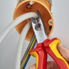 Kìm Knipex 13 46 165 Đa Chức Năng Tách Dây và Cắt Cáp Điện đến Ø 3.2 mm