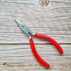 Kìm Kẹp Linh Kiện & Chi Tiết Nhỏ Có Ngàm Trơn Knipex 37 33 125