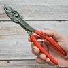 Kìm KNIPEX TwinGrip 82 01 200 Mở Ốc Gỉ Sét Ø 4-22mm Tay cầm nhựa đỏ