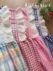 Đùi cổ vuông cotton tay ren, karo hồng