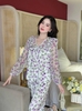 Bộ dài lụa phối tiểu thư hoa tím trắng