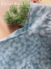 Đùi cổ vuông cotton, hoa xanh