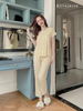 Ngố kate viền ren xinh, Karo vàng lợt