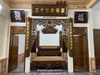 cửa võng gian thờ