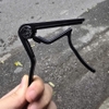 capo-guitar-alice-a007d-co-2-phien-ban-cho-acoustic-va-classic