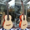 dan-guitar-classic-vinaguitar-vg-cem-3-4-solid-top-co-ti-chinh-can-am-thanh-tot-