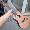 dan-ukulele-music-concert-tenor-co-4-la-vinaguitar-phan-phoi-chinh-hang