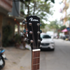 dan-cu-guitar-acoustic-r135-go-thit-da-lap-eq-gia-sieu-tot-cho-nguoi-moi-bieu-di