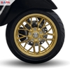 mam-truoc-vespa-golden