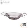 Chảo inox sâu lòng bày đồ ăn, sườn cay món Thái có hai quai cầm