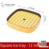 Đĩa nhựa vuông bày sushi, cá hồi, sashimi màu vàng bóng kèm vỉ tách nước