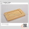 Đĩa nướng gang hình chữ nhật sâu lòng có hai tay cầm đi kèm đế gỗ cách nhiệt