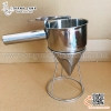 Phễu bơm sốt có hãm kèm kệ đứng,Phễu rót bột, rót sốt đa năng inox cao cấp Làm Bánh Bạch Tuộc Takoyaki, Bánh Kẹp... Pancake Batter Dispenser