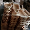 Thuyền gỗ bày gỏi cá