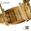 Thuyền gỗ bày gỏi cá