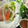 Bắp Heo Và Tai Heo Luộc Cuốn Bánh Tráng Phơi Sương Và Rau Rừng