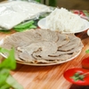Bắp Heo Và Bắp Bò Cuốn Bánh Tráng Phơi Sương Và Rau Rừng