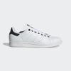 giay-adidas-nam-nu-chinh-hang-disney-cruella-stan-smith-trang-den-japansport-hp5