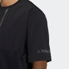 ao-phong-nam-adidas-chinh-hang-short-sleeve-den-japansport-gn7617
