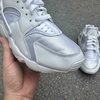 da-qua-su-dung-giay-nike-chinh-hang-nike-air-huarache-japansport-dh4439-102