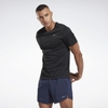 ao-reebok-chinh-hang-re-basic-ss-den-japansport-fu1350
