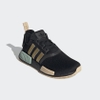 giay-adidas-chinh-hang-nmd-r1-den-japansport-fy3565