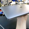 da-qua-su-dung-apple-macbook-pro-2018-eng-core-i7-16gb-256gb-bac-mac9002-japansp