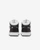 giay-nike-chinh-hang-air-jordan-1-mid-nam-nu-hologram-japansport-dr9495-001