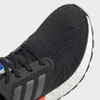 giay-adidas-chinh-hang-ultraboost-20-running-den-japansport-fz0174