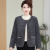Mã L853: áo khoác nữ trung niên thu đông ngắn phong cách