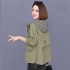 Mã D385: áo khoác gió khoác nhẹ thanh lịch