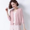 Mã D386: áo khoác len nữ nhẹ