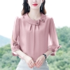 Mã L148: Áo sơ mi lụa nữ tay lửng cổ sen thiết kế trung niên